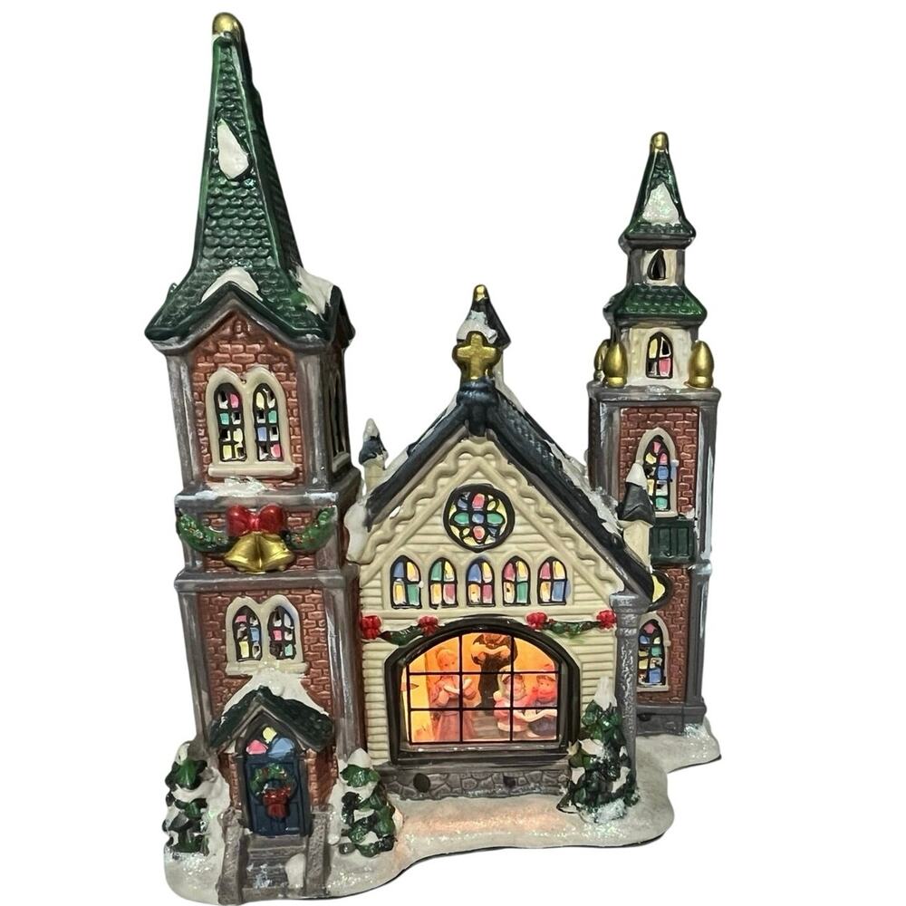 Holiday‎ Time Village Vintage Collectibles Church Stained Windows Snow Lighted